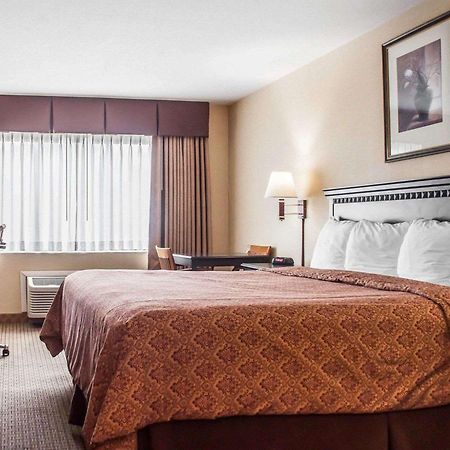 Econo Lodge Elmira-Corning Fisherville Extérieur photo