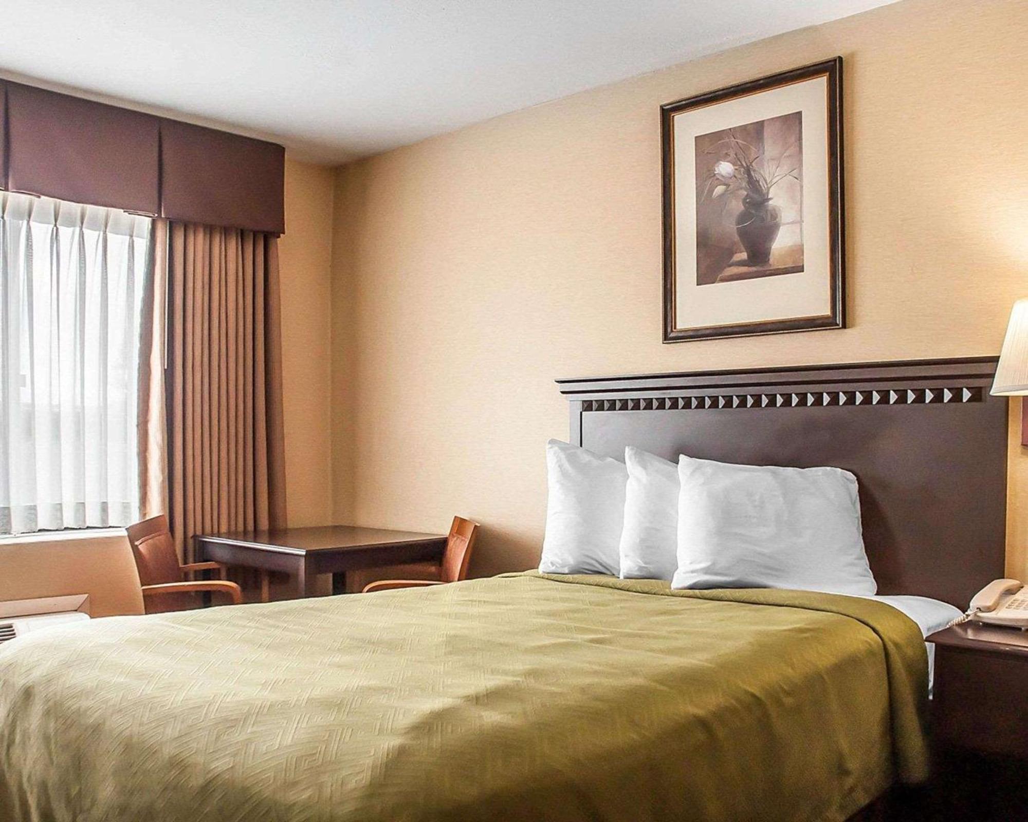 Econo Lodge Elmira-Corning Fisherville Extérieur photo